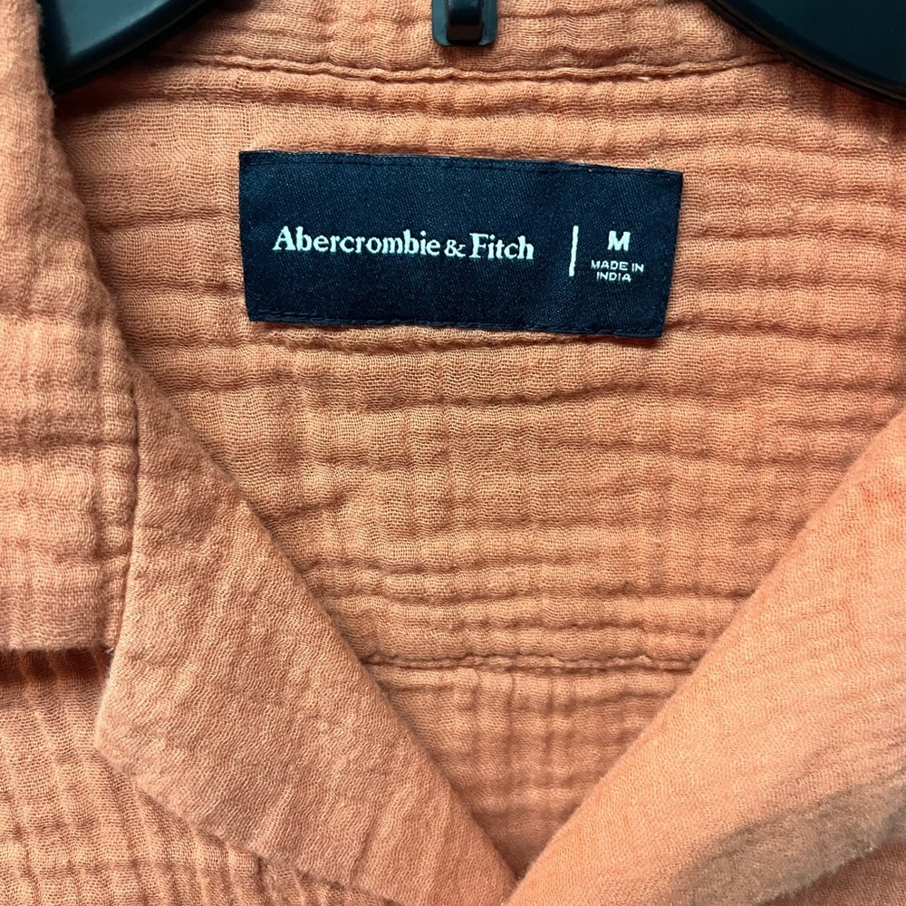 Abercrombie & Fitch Men's Short-Sleeve Gauze Button-Down — Rust - Picture 2 of 5